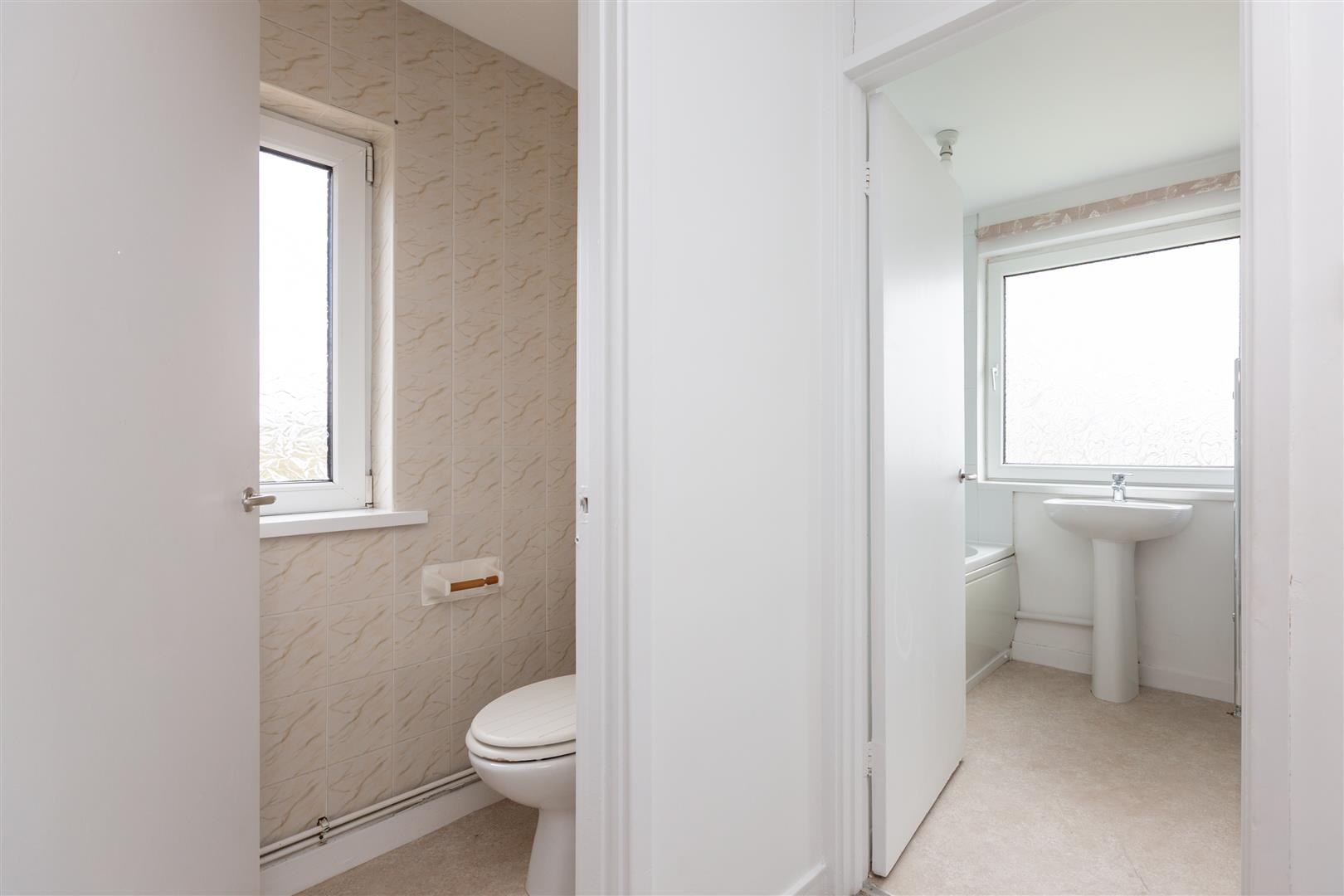 Gwerneinon Road, Sketty, Swansea, SA2 8EN